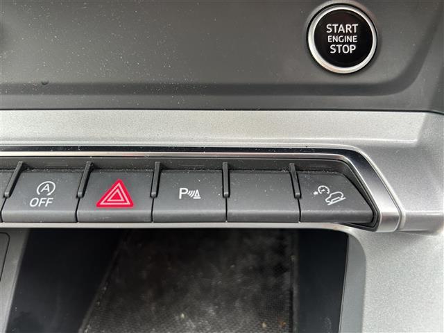 Ｑ３ ３５ＴＦＳＩアドバンスド　純正ナビ　前席パワーシート　前席シートヒーター　電動リアゲート　ＥＴＣ２．０　オートブレーキホールド　クルーズコントロール　接近警告　サイドアシスト（22枚目）