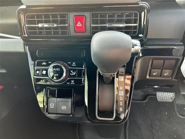 タント カスタムＸ　両側電動スライドドア　バックカメラ　ＬＥＤヘッドライト　オートライト　衝突被害軽減ブレーキ　前後コーナーセンサー　純正アルミホイール　純正フロアマット　シートヒーター　スマートキー（8枚目）