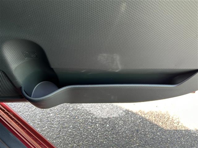 タント カスタムＸ　両側電動スライドドア　バックカメラ　ＬＥＤヘッドライト　オートライト　衝突被害軽減ブレーキ　前後コーナーセンサー　純正アルミホイール　純正フロアマット　シートヒーター　スマートキー（17枚目）