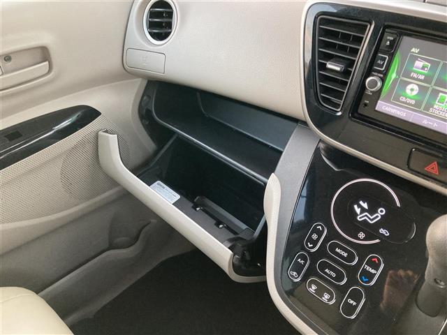 デイズルークス Ｘ　純正ＳＤナビ　フルセグＴＶ　ＢＴ　片側電動スライドドア　ＥＴＣ　前方ドラレコ　純正フロアマット　衝突被害軽減ブレーキ　横滑り防止　スマートキー　アイドリングストップ　全方位カメラ（25枚目）