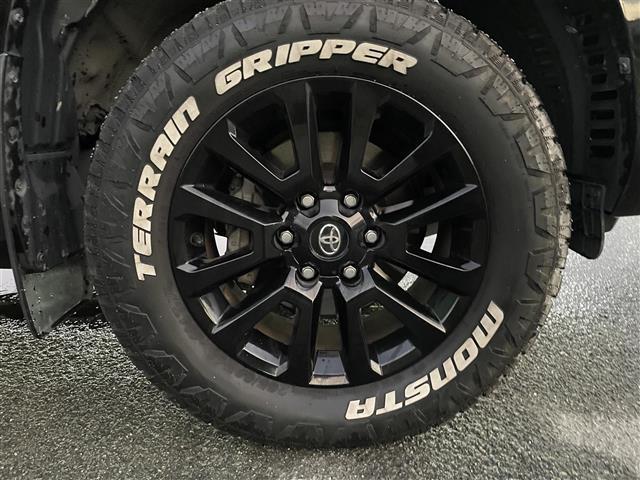 ランドクルーザープラド ＴＸ　Ｌパッケージ・ブラックエディション　サンルーフ　衝突被害軽減ブレーキ　ＬＥＤオートライト　クルーズコントロール　ＥＴＣ２．０　全方位カメラ　ＢＴ　レザーシート　純正ＡＷ　純正フロアマット　パワーシート　前後コーナーセンサー　シートヒータ（41枚目）