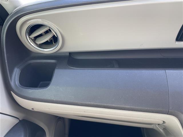 N-ONE G・Lパッケージ 純正オーディオ(FM・AM・CD・BT)バックカメラ プッシュスタート スマートキー 純正フロアマット ドアバイザー サイドカーテンエアバッグ オートライト(25枚目)