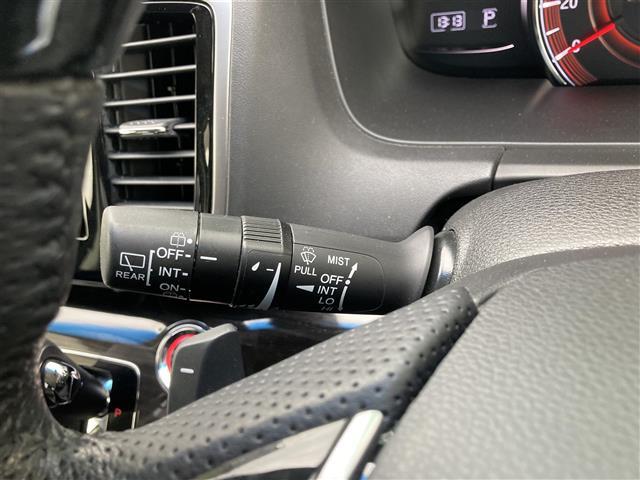 オデッセイ アブソルート・ホンダセンシング　ホンダセンシングコーナーセンサードラレコレーンキープアシストバックカメラアラウンドビューカメラＳＤナビＢＴフルセグＴＶＥＴＣ２．０　ＵＳＢ端子（9枚目）