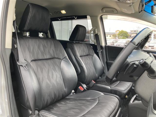 オデッセイ アブソルート・ホンダセンシング　ホンダセンシングコーナーセンサードラレコレーンキープアシストバックカメラアラウンドビューカメラＳＤナビＢＴフルセグＴＶＥＴＣ２．０　ＵＳＢ端子（24枚目）