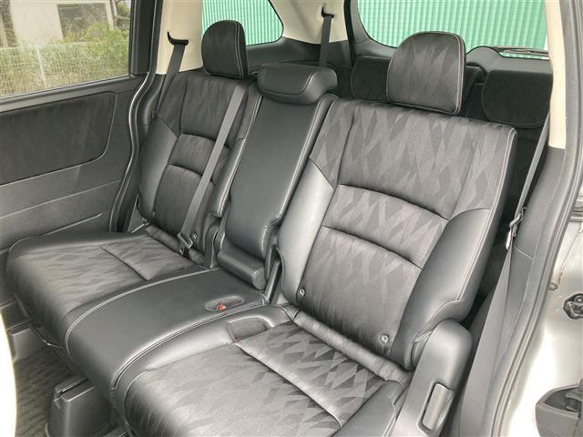 オデッセイ アブソルート・ホンダセンシング　ホンダセンシングコーナーセンサードラレコレーンキープアシストバックカメラアラウンドビューカメラＳＤナビＢＴフルセグＴＶＥＴＣ２．０　ＵＳＢ端子（27枚目）