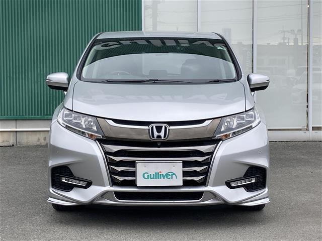 オデッセイ アブソルート・ホンダセンシング　ホンダセンシングコーナーセンサードラレコレーンキープアシストバックカメラアラウンドビューカメラＳＤナビＢＴフルセグＴＶＥＴＣ２．０　ＵＳＢ端子（32枚目）