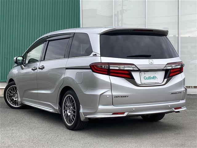 オデッセイ アブソルート・ホンダセンシング　ホンダセンシングコーナーセンサードラレコレーンキープアシストバックカメラアラウンドビューカメラＳＤナビＢＴフルセグＴＶＥＴＣ２．０　ＵＳＢ端子（43枚目）