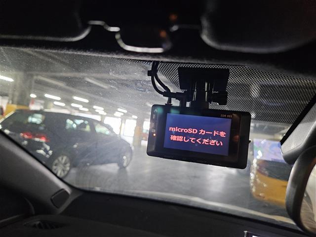 ヤリス ハイブリッドＺ　禁煙車　モデリスタフルエアロ／１５インチＡＷ　全方位カメラ　前後ドラレコ　レーダークルコン　エマブレ　レーンキープ　フルＬＥＤヘッドランプ　純正８型Ｄオーディオ　スマートキー　プッシュエンジンスタート（5枚目）