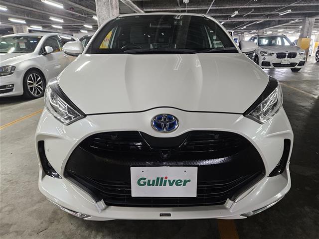 ヤリス ハイブリッドＺ　禁煙車　モデリスタフルエアロ／１５インチＡＷ　全方位カメラ　前後ドラレコ　レーダークルコン　エマブレ　レーンキープ　フルＬＥＤヘッドランプ　純正８型Ｄオーディオ　スマートキー　プッシュエンジンスタート（12枚目）