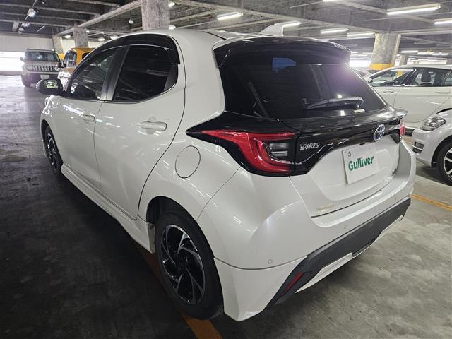 ヤリス ハイブリッドＺ　禁煙車　モデリスタフルエアロ／１５インチＡＷ　全方位カメラ　前後ドラレコ　レーダークルコン　エマブレ　レーンキープ　フルＬＥＤヘッドランプ　純正８型Ｄオーディオ　スマートキー　プッシュエンジンスタート（43枚目）