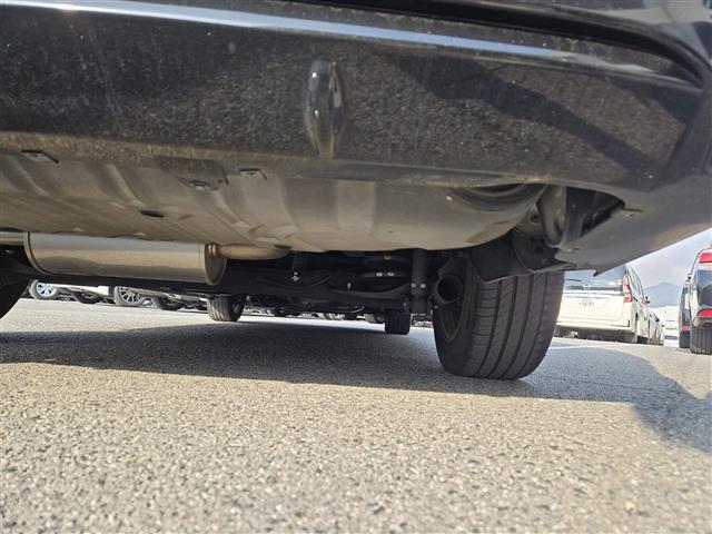 セレナ ライダーブラックラインＳ－ＨＶアドバンスドセーフティ　禁煙車　全方位モニタ　クルコン　エマブレ　車線逸脱警報　誤発進抑制　ＬＥＤヘッドランプ　純正ナビ　両側パワスラ　ビルトインＥＴＣ　ＷＡＡＣ　純正１６インチＡＷ　スマートキー　プッシュエンジンスタート（39枚目）