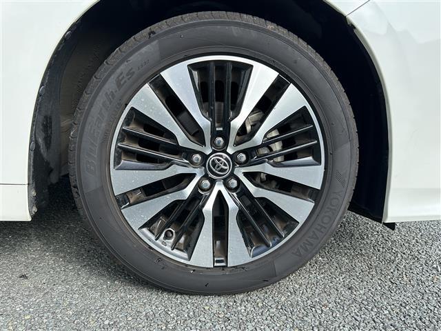 アルファード ２．５Ｓ　Ｃパッケージ　純正ディーラーナビ　ツインムーンルーフ　１２インチ後席モニター　デジタルインナーミラー　両側パワースライドドア　バックカメラ　ドラレコ　クリアランスソナー　ブラインドスポットモニター　衝突軽減システム（34枚目）