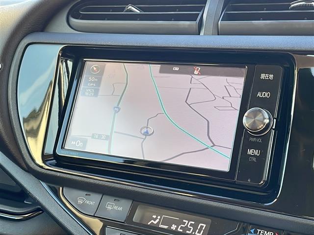 アクア G ☆純正ナビ【AM/FM/DISC/BT/SD/フルセグTV】☆バックカメラ☆トヨタセーフティセンス☆純正ドライブレコーダー前方のみ☆ビルトインETC☆前席シートヒーター☆LEDヘッドライト(3枚目)