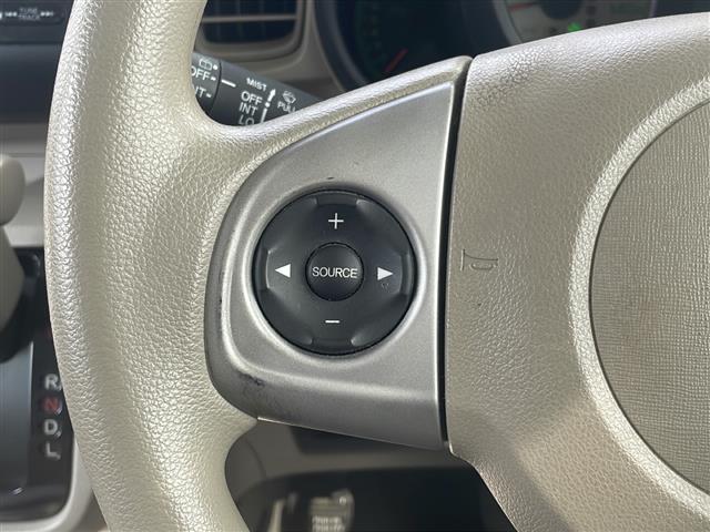 N-BOX G 純正オーディオ(WX-128CU)(AM/FM/CD)/ワンオーナー/社外13インチアルミホイール/横滑り防止装置/アイドリングストップ/両側スライドドア/スマートキー/プッシュスタート(6枚目)
