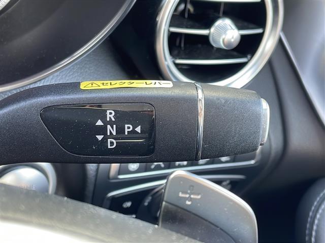 ＧＬＣ ＧＬＣ２２０ｄ　４マチックスポーツ（本革仕様）　純正メーカーオプションナビ（ＡＭ／ＦＭ／ＣＤ／ＤＶＤ／ＳＤ／ＵＳＢ／ＢＴ／フルセグ）／Ｂｕｒｍｅｓｔｅｒサウンドシステム／サンルーフ／ワンオーナー／バック＋フロント＋全方位カメラ／レーダクルコン（10枚目）