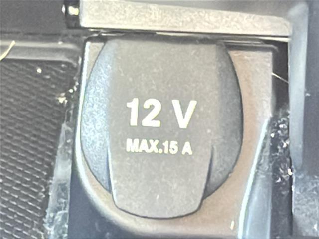 ＧＬＣ ＧＬＣ２２０ｄ　４マチックスポーツ（本革仕様）　純正メーカーオプションナビ（ＡＭ／ＦＭ／ＣＤ／ＤＶＤ／ＳＤ／ＵＳＢ／ＢＴ／フルセグ）／Ｂｕｒｍｅｓｔｅｒサウンドシステム／サンルーフ／ワンオーナー／バック＋フロント＋全方位カメラ／レーダクルコン（15枚目）