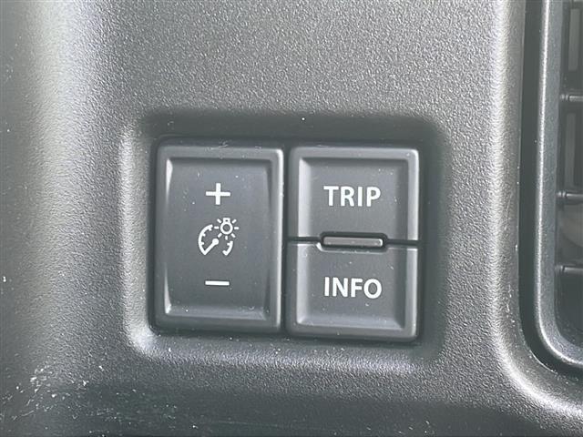 ハスラー ハイブリッドＸターボ　純正ナビ　クルーズコントロール　前席シートヒーター　ＥＴＣ　ＬＥＤヘッドライト　パドルシフト　パーキングセンサー　後席テーブル　衝突軽減ブレーキ　純正１５インチホイール　２トーンカラー（13枚目）