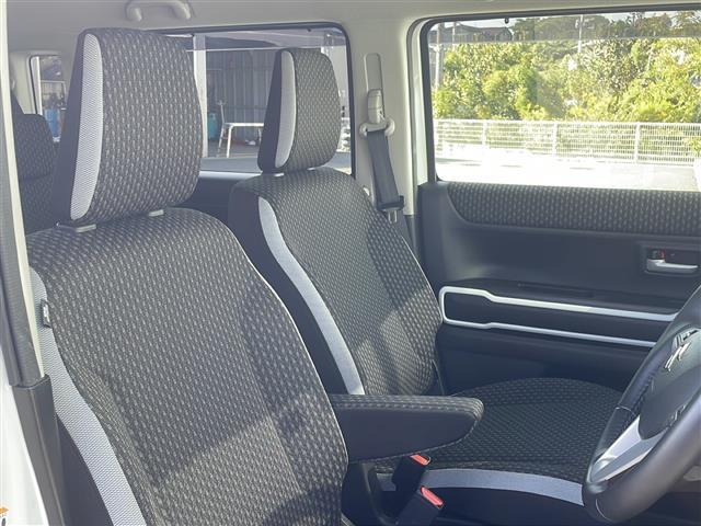 ハスラー ハイブリッドＸターボ　純正ナビ　クルーズコントロール　前席シートヒーター　ＥＴＣ　ＬＥＤヘッドライト　パドルシフト　パーキングセンサー　後席テーブル　衝突軽減ブレーキ　純正１５インチホイール　２トーンカラー（25枚目）