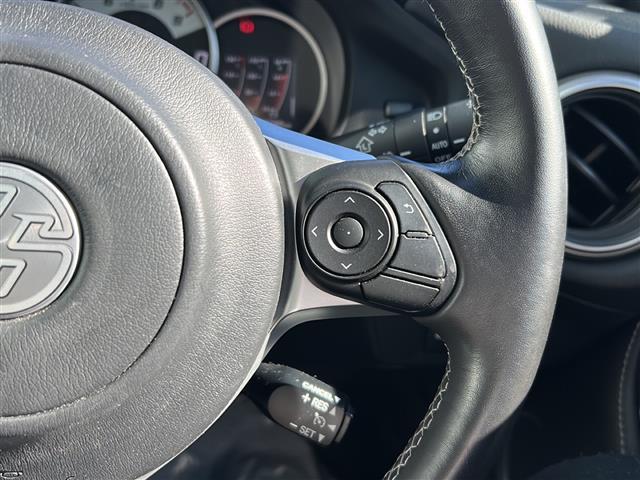 86 GT ☆純正7インチナビ【AM/FM/CD/DVD/SD/BT/フルセグTV】☆バックカメラ☆6速MT☆モデリスタエアロFSR☆柿本2本出しマフラー☆ブリッツ車高調☆社外ホイールスペーサー(16枚目)