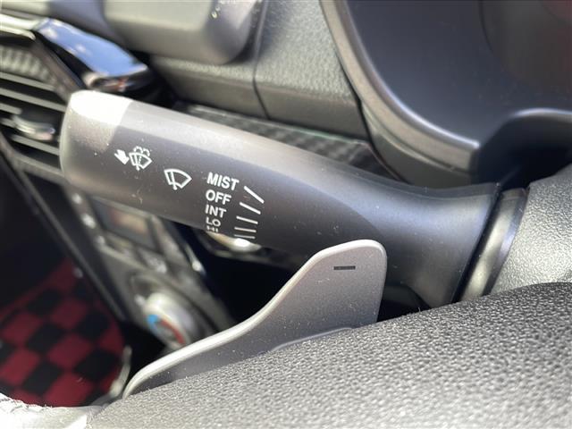 コペン GR スポーツ 16インチBBSホイール/RECAROシート/前後ドライブレコーダー/ターボ/MT付きAT/パドルシフト/シートヒーター/オートライト/LEDヘッドライト/フォグランプ/純正フロアマット(17枚目)