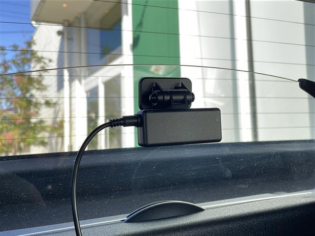 コペン GR スポーツ 16インチBBSホイール/RECAROシート/前後ドライブレコーダー/ターボ/MT付きAT/パドルシフト/シートヒーター/オートライト/LEDヘッドライト/フォグランプ/純正フロアマット(19枚目)