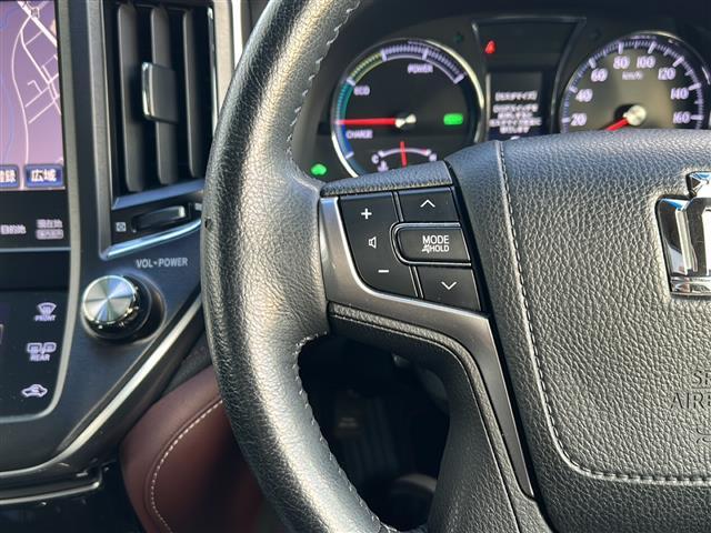クラウンハイブリッド アスリートS ブラックスタイル ☆メーカーオプションナビ【AM/FM/BT/USB/CD/DVD/ワンセグTV】☆バックカメラ☆サンルーフ☆ブラックスタイル専用18インチホイール☆ETC☆前席パワーシート(14枚目)