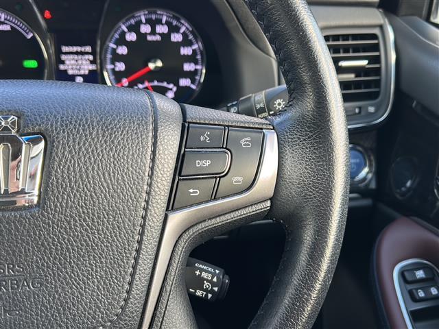 クラウンハイブリッド アスリートS ブラックスタイル ☆メーカーオプションナビ【AM/FM/BT/USB/CD/DVD/ワンセグTV】☆バックカメラ☆サンルーフ☆ブラックスタイル専用18インチホイール☆ETC☆前席パワーシート(15枚目)