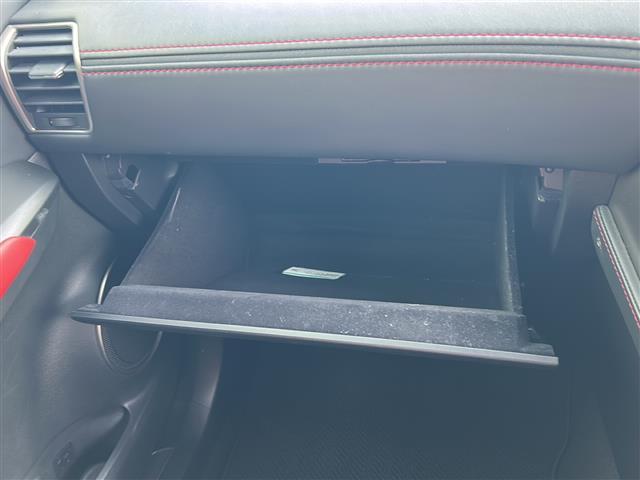 NX NX300 Fスポーツ ☆メーカーナビ【AM/FM/CD/DVD/SD/USB/BT/フルセグTV】☆アラウンドビューモニター☆サンルーフ☆3眼LEDヘッドライト☆レクサスセーフティ・レーダークルーズコントロール(25枚目)