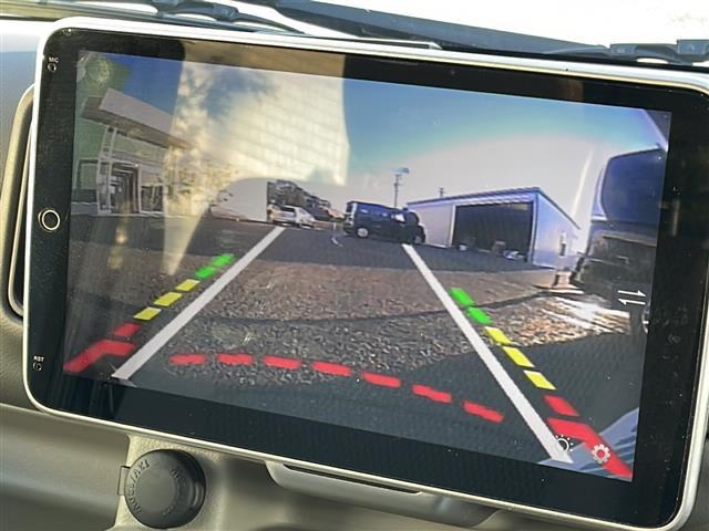 ＮＶ１００クリッパーリオ Ｅ　フローティングディスプレイオーディオ（ＡＭ／ＦＭ／ＢＴ／ＵＳＢ）／コーナーセンサー／衝突軽減ブレーキ／車線逸脱警報／ＥＴＣ／バックカメラ／前後ドライブレコーダー／Ｄ席シートヒーター（5枚目）