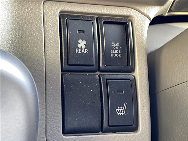 ＮＶ１００クリッパーリオ Ｅ　フローティングディスプレイオーディオ（ＡＭ／ＦＭ／ＢＴ／ＵＳＢ）／コーナーセンサー／衝突軽減ブレーキ／車線逸脱警報／ＥＴＣ／バックカメラ／前後ドライブレコーダー／Ｄ席シートヒーター（8枚目）