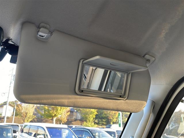 ＮＶ１００クリッパーリオ Ｅ　フローティングディスプレイオーディオ（ＡＭ／ＦＭ／ＢＴ／ＵＳＢ）／コーナーセンサー／衝突軽減ブレーキ／車線逸脱警報／ＥＴＣ／バックカメラ／前後ドライブレコーダー／Ｄ席シートヒーター（10枚目）