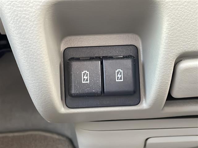 ＮＶ１００クリッパーリオ Ｅ　フローティングディスプレイオーディオ（ＡＭ／ＦＭ／ＢＴ／ＵＳＢ）／コーナーセンサー／衝突軽減ブレーキ／車線逸脱警報／ＥＴＣ／バックカメラ／前後ドライブレコーダー／Ｄ席シートヒーター（17枚目）