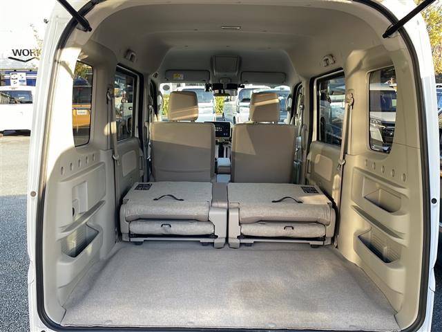 ＮＶ１００クリッパーリオ Ｅ　フローティングディスプレイオーディオ（ＡＭ／ＦＭ／ＢＴ／ＵＳＢ）／コーナーセンサー／衝突軽減ブレーキ／車線逸脱警報／ＥＴＣ／バックカメラ／前後ドライブレコーダー／Ｄ席シートヒーター（36枚目）