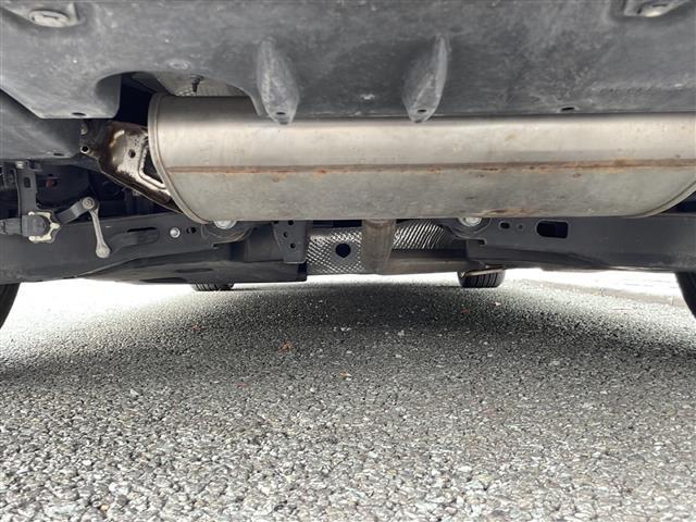 プリウス Ｓツーリングセレクション　純正９インチナビ　ＩＣＯＮＩＣモデリスタフルエアロ　モデリスタメッキガーニッシュ　モデリスタ１７インチホイール　ドライブレコーダー　クルーズコントロール　シートヒーター　ＥＴＣ　フォグランプ　ＬＥＤ（33枚目）