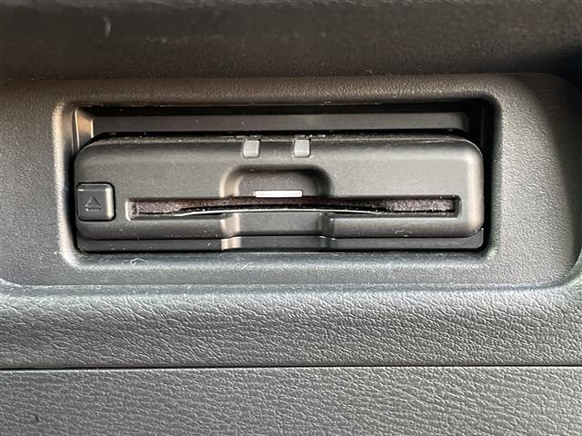 ルークス ハイウェイスター　Ｘ　プロパイロットエディション　純正９インチナビ／（ＡＭ／ＦＭ／ＣＤ／ＤＶＤ／ＳＤ／ＵＳＢ／ＢＴ／フルセグ）／プロパイロット／前後コーナーセンサー／衝突軽減ブレーキ／車線逸脱警報／先行車発進お知らせ機能／標識認識機能（7枚目）