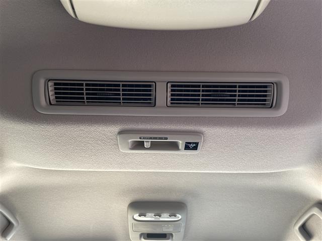 ルークス ハイウェイスター　Ｘ　プロパイロットエディション　純正９インチナビ／（ＡＭ／ＦＭ／ＣＤ／ＤＶＤ／ＳＤ／ＵＳＢ／ＢＴ／フルセグ）／プロパイロット／前後コーナーセンサー／衝突軽減ブレーキ／車線逸脱警報／先行車発進お知らせ機能／標識認識機能（8枚目）