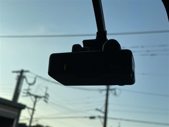 ルークス ハイウェイスター　Ｘ　プロパイロットエディション　純正９インチナビ／（ＡＭ／ＦＭ／ＣＤ／ＤＶＤ／ＳＤ／ＵＳＢ／ＢＴ／フルセグ）／プロパイロット／前後コーナーセンサー／衝突軽減ブレーキ／車線逸脱警報／先行車発進お知らせ機能／標識認識機能（14枚目）