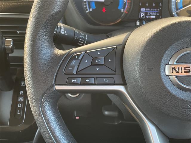 ルークス ハイウェイスター　Ｘ　プロパイロットエディション　純正９インチナビ／（ＡＭ／ＦＭ／ＣＤ／ＤＶＤ／ＳＤ／ＵＳＢ／ＢＴ／フルセグ）／プロパイロット／前後コーナーセンサー／衝突軽減ブレーキ／車線逸脱警報／先行車発進お知らせ機能／標識認識機能（17枚目）