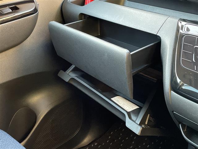 ルークス ハイウェイスター　Ｘ　プロパイロットエディション　純正９インチナビ／（ＡＭ／ＦＭ／ＣＤ／ＤＶＤ／ＳＤ／ＵＳＢ／ＢＴ／フルセグ）／プロパイロット／前後コーナーセンサー／衝突軽減ブレーキ／車線逸脱警報／先行車発進お知らせ機能／標識認識機能（21枚目）