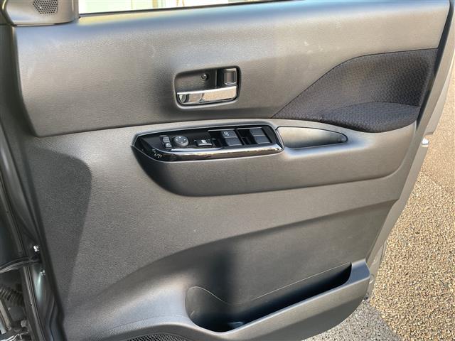 ルークス ハイウェイスター　Ｘ　プロパイロットエディション　純正９インチナビ／（ＡＭ／ＦＭ／ＣＤ／ＤＶＤ／ＳＤ／ＵＳＢ／ＢＴ／フルセグ）／プロパイロット／前後コーナーセンサー／衝突軽減ブレーキ／車線逸脱警報／先行車発進お知らせ機能／標識認識機能（22枚目）