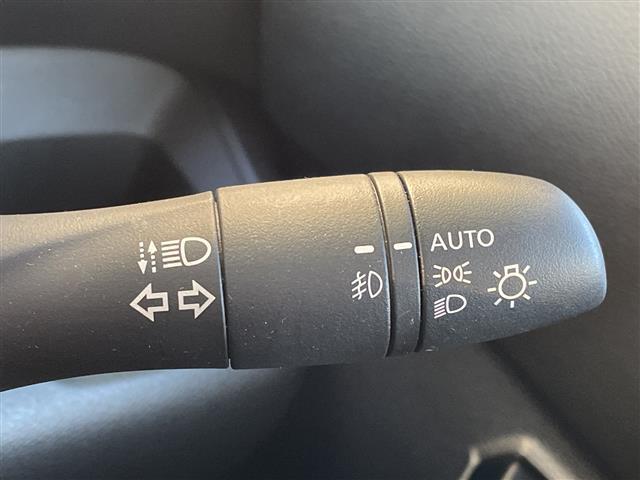 ルークス ハイウェイスター　Ｘ　プロパイロットエディション　純正９インチナビ／（ＡＭ／ＦＭ／ＣＤ／ＤＶＤ／ＳＤ／ＵＳＢ／ＢＴ／フルセグ）／プロパイロット／前後コーナーセンサー／衝突軽減ブレーキ／車線逸脱警報／先行車発進お知らせ機能／標識認識機能（24枚目）