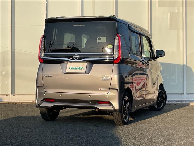 ルークス ハイウェイスター　Ｘ　プロパイロットエディション　純正９インチナビ／（ＡＭ／ＦＭ／ＣＤ／ＤＶＤ／ＳＤ／ＵＳＢ／ＢＴ／フルセグ）／プロパイロット／前後コーナーセンサー／衝突軽減ブレーキ／車線逸脱警報／先行車発進お知らせ機能／標識認識機能（40枚目）