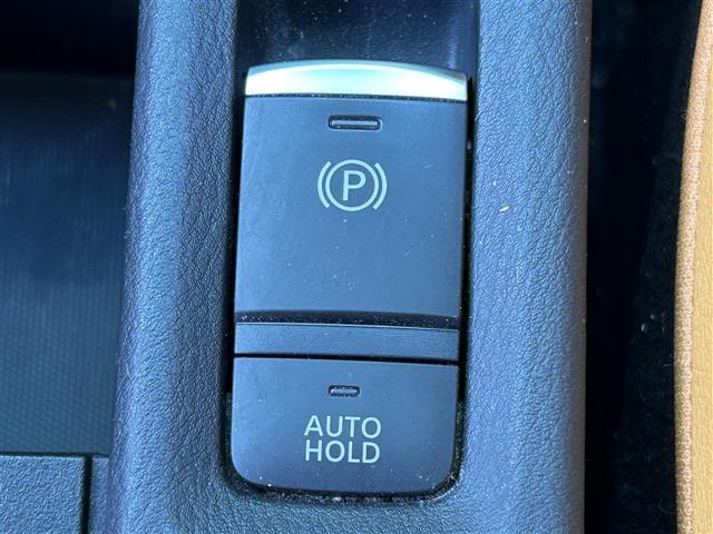 キックス Ｘ　ツートーンインテリアエディション　☆プロパイロット☆純正ナビ（ＢＴ／ＤＩＳＣ）☆アラウンドビューモニター☆Ｂカメラ☆サイドカメラ☆フロントカメラ☆レーダークルーズコントロール☆ＬＥＤヘッドライト☆オートライト☆フォグランプ（18枚目）