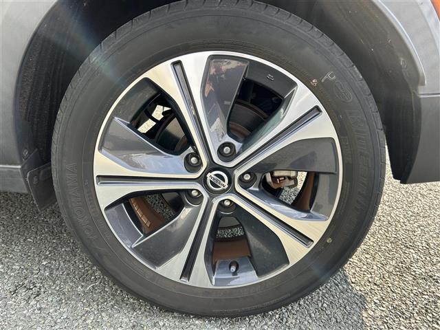 キックス Ｘ　ツートーンインテリアエディション　☆プロパイロット☆純正ナビ（ＢＴ／ＤＩＳＣ）☆アラウンドビューモニター☆Ｂカメラ☆サイドカメラ☆フロントカメラ☆レーダークルーズコントロール☆ＬＥＤヘッドライト☆オートライト☆フォグランプ（34枚目）