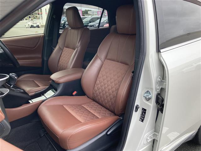 ハリアー プレミアム　Ｔｏｙｏｔａ　Ｓａｆｅｔｙ　Ｓｅｎｓｅ　ムーンルーフ　ＡＬＰＩＮＥ製１０インチナビ　フルセグＴＶ　ＥＴＣ　バックモニター　ドライブレコーダー　ＬＥＤヘッドランプ　ハーフレザーシート　パワーシート（13枚目）