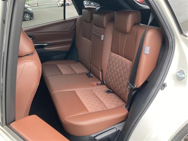 ハリアー プレミアム　Ｔｏｙｏｔａ　Ｓａｆｅｔｙ　Ｓｅｎｓｅ　ムーンルーフ　ＡＬＰＩＮＥ製１０インチナビ　フルセグＴＶ　ＥＴＣ　バックモニター　ドライブレコーダー　ＬＥＤヘッドランプ　ハーフレザーシート　パワーシート（14枚目）