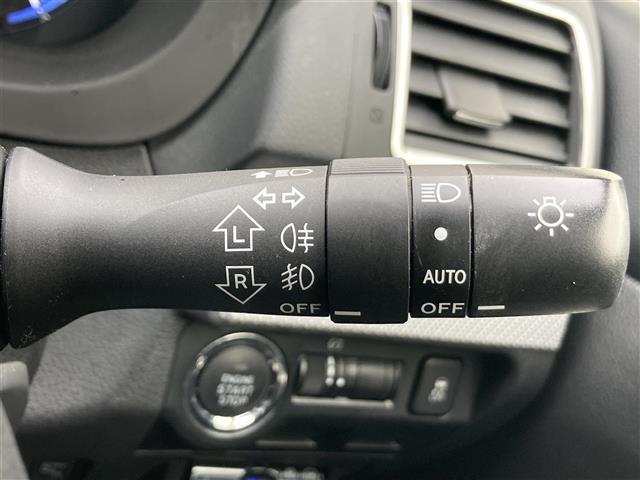 レヴォーグ ２．０ＧＴ－Ｓアイサイト　アイサイト　アドバンストセーフティパッケージ　純正ディーラーオプションナビ　バックカメラ　ＥＴＣ　前後ドライブレコーダー　サイドビューモニター　レーダークルーズコントロール　前席パワーシート　電動Ｐ（35枚目）