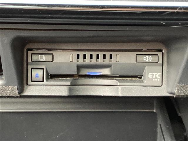 クラウンハイブリッド RS Toyota Safety Sense 純正メーカーナビ フルセグTV ETC バックモニター LEDヘッドランプ レーダークルーズコントロール パワーシート シートヒーター クリアランスソナー(7枚目)
