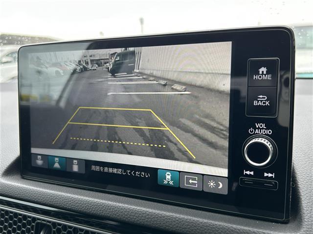 シビック ＬＸ　ワンオーナー　リアウイング　ＨｏｎｄａＳＥＮＳＩＮＧ　純正９インチナビ　フルセグＴＶ　ＥＴＣ２．０　バックモニター　ドライブレコーダー　ＬＥＤヘッドライト　レーダークルーズコントロール　スマートキー（7枚目）