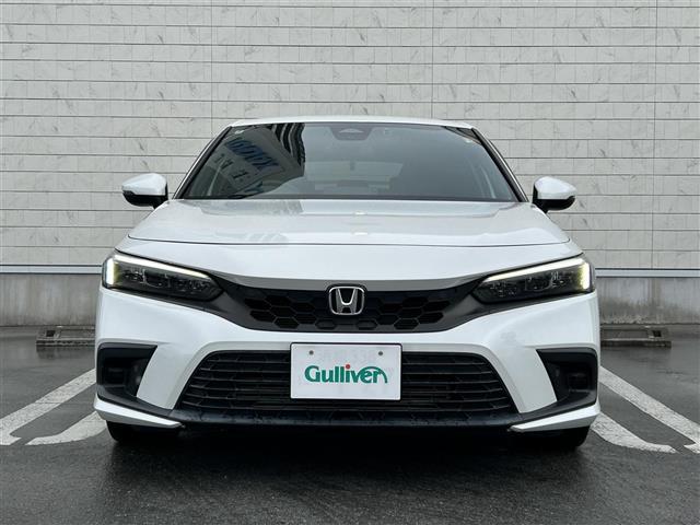 シビック ＬＸ　ワンオーナー　リアウイング　ＨｏｎｄａＳＥＮＳＩＮＧ　純正９インチナビ　フルセグＴＶ　ＥＴＣ２．０　バックモニター　ドライブレコーダー　ＬＥＤヘッドライト　レーダークルーズコントロール　スマートキー（19枚目）